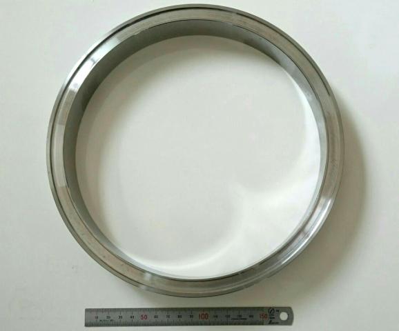 建設機械部品