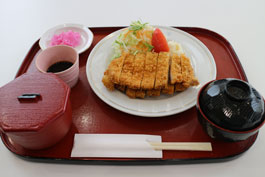 豚ロースカツ定食 豚ロースカツ定食写真