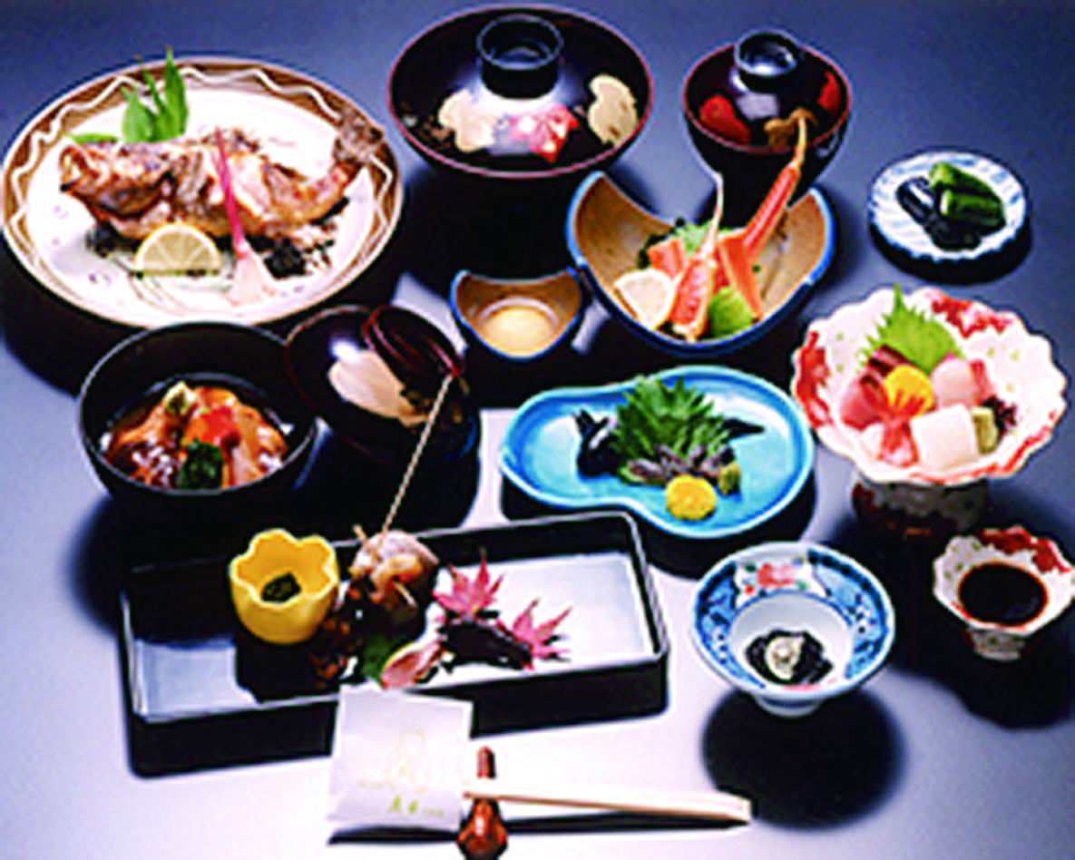 魚半 武家屋敷前店 - 公益財団法人石川県産業創出支援機構（ISICO 