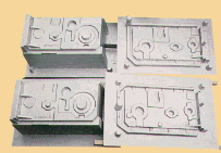 由水機型製作所2