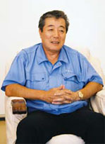 清水屋社長　写真