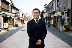 中浦理事長　写真