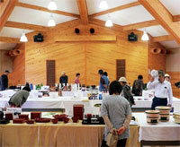 のともんまつりの会場の様子。多くの地元の人たちがふるさと能登の魅力を再発見