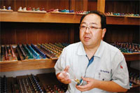 清水専務　写真