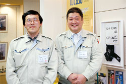 舟木常務(写真左)と宮田部長　写真