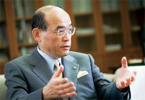 谷本知事　写真