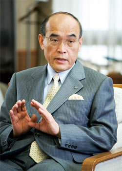 谷本知事　写真