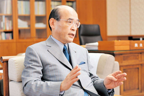 (財)石川県産業創出支援機構　理事長　谷本正憲（石川県知事）