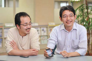 アイパブリッシングの福島代表（写真右）と高木志宗氏