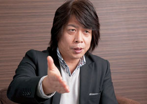 井上浩二社長