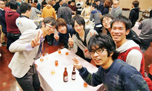 講師陣と聴講者が親睦を深めた交流会