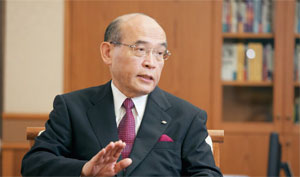 (公財)石川県産業創出支援機構　理事長　谷本正憲