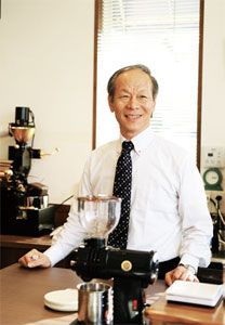 西岡憲蔵社長　写真