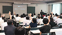 72名の受講者がネットショップの成功事例を学びました　写真