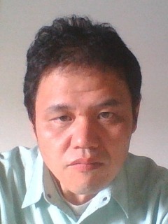須崎秀人氏の写真