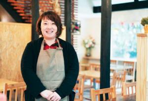 代表の山本千紗さんの写真。昨年4月に店舗を移転し、2店舗目のオープンも視野に入れる。