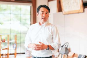 小高 康之社長の写真