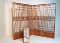 精緻な組子細工を取り入れた建具の写真