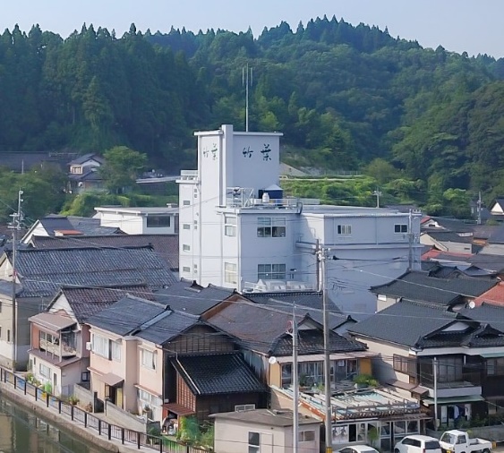 数馬酒造　本社外観
