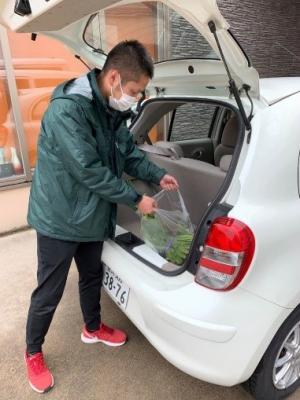 サカイダフルーツのドライブスルー販売