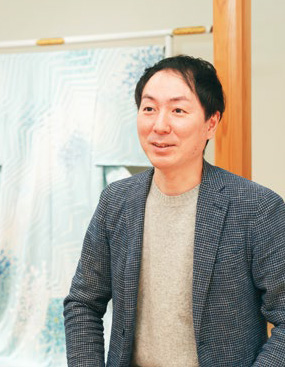 三代目の毎田仁嗣さんの写真