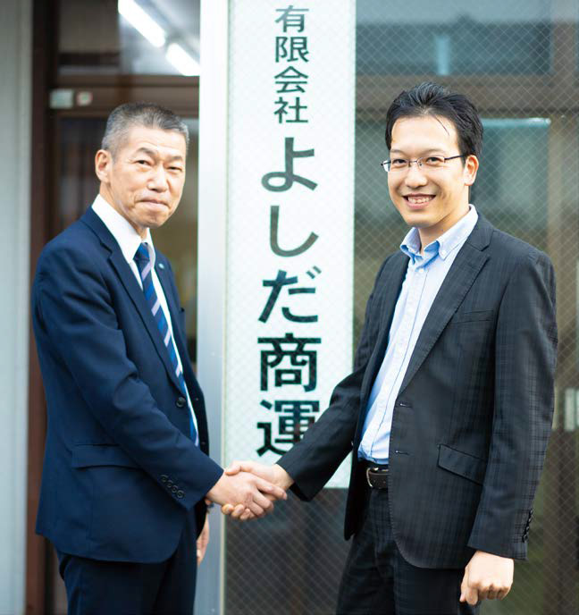 柳橋社長と事業承継をサポートした北コーディネーターの写真。