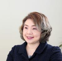 杉原美佐子氏の写真
