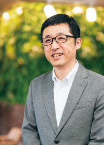 若林孝社長の写真
