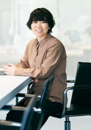 永井菜緒社長の写真