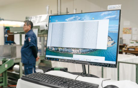 AI自動検反機の写真2