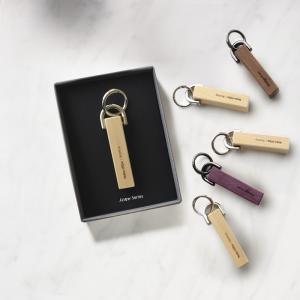 新品 VAULTROOM ボルトルーム パドロックキーホルダー シルバー 新品 VAULTROOM ボルトルーム パドロックキーホルダー シルバー
