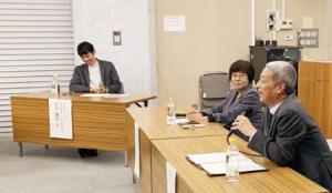 ISICO主催の事業承継セミナーにパネラーとして参加した越村社長の写真。自身の経験を伝えた。