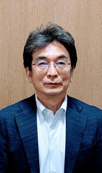 村上淳氏の顔写真