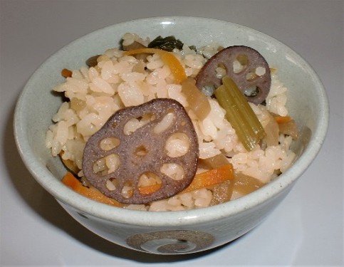 カネナカ食品工業　石川の野菜・炊き込みご飯の素　イメージ