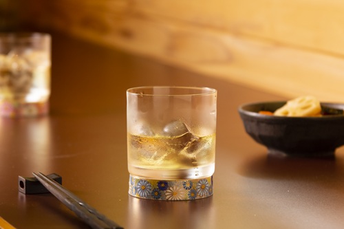 ロックグラス令和金花詰そらいろ 使用例