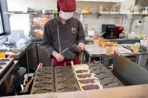 たい焼きを作っているところ