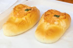 惣菜パン