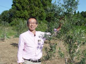 洲崎邦郎専務理事の写真