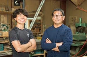 寺田さんと畠中さんの写真。二人三脚で奮闘する。