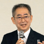 平岡 昭良氏の写真